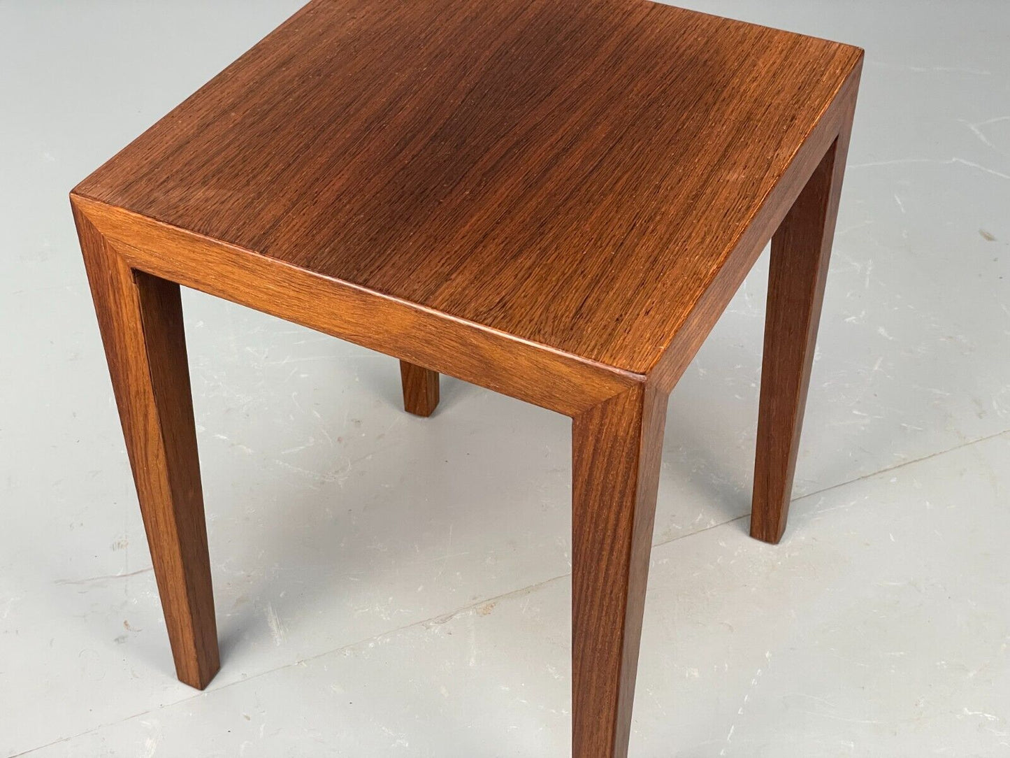 EB6802 Small Vintage Danish Rosewood Coffee Table Retro 1970s By Haslev MWOO