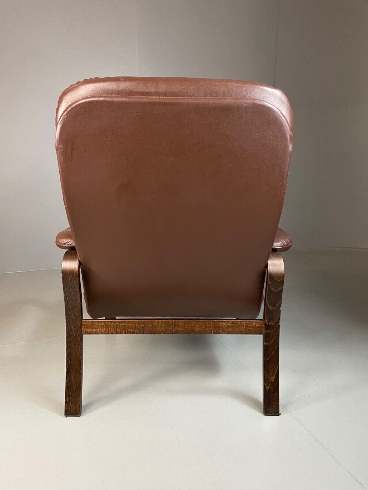 EB4983 Vintage Danish Leather and Vinyl Lounge Chair, Bentwood Frame, Retro MBEN