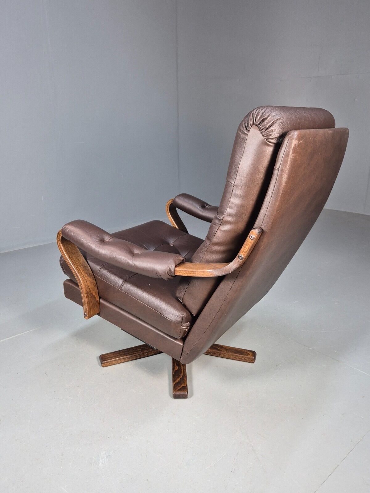 Vintage Danish Swivel Lounge Chair Brown Leather Bentwood 1970s MCM  EB8554 MBEN