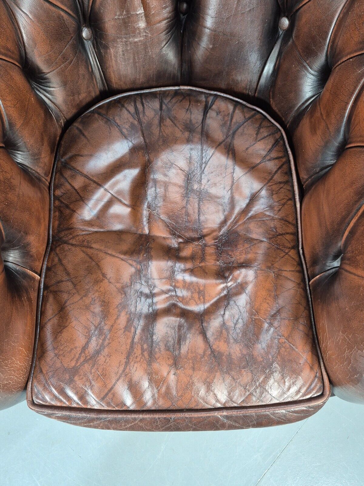 Vintage Chesterfield Club Chair Brown Deep Buttoned Leather EB8520 VLEA