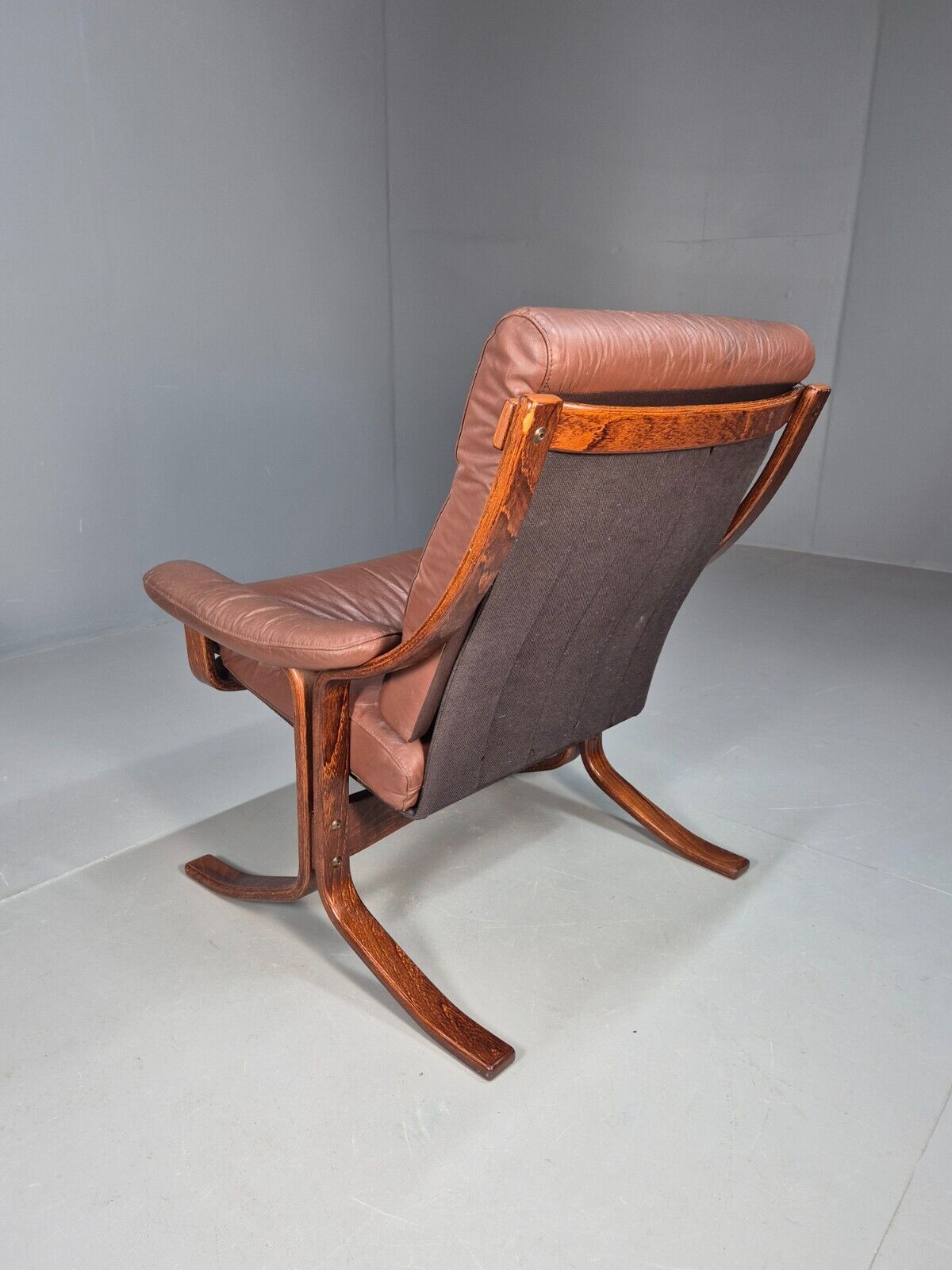 Vintage Danish Lounge Chair Brown Leather Bentwood Frame 1970s Retro EB8633 MBEN