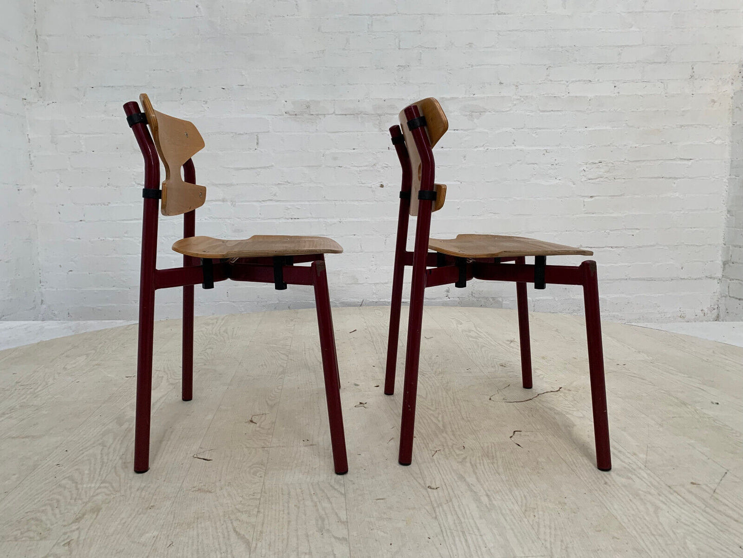 EB3634 Pair of Randers Beech & Burgundy Steel Childrens Stacking Chair MSTA