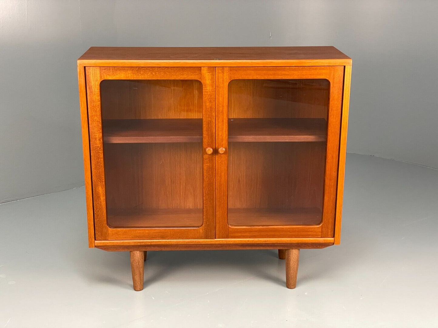 Vintage G Plan Small Teak Glazed Bookcase 1980s Retro EB7945 MWOO