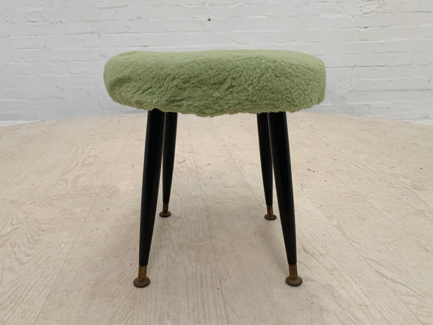 EB3884 Danish Green Faux Fur Footstool with Black Legs Retro Vintage MFOO