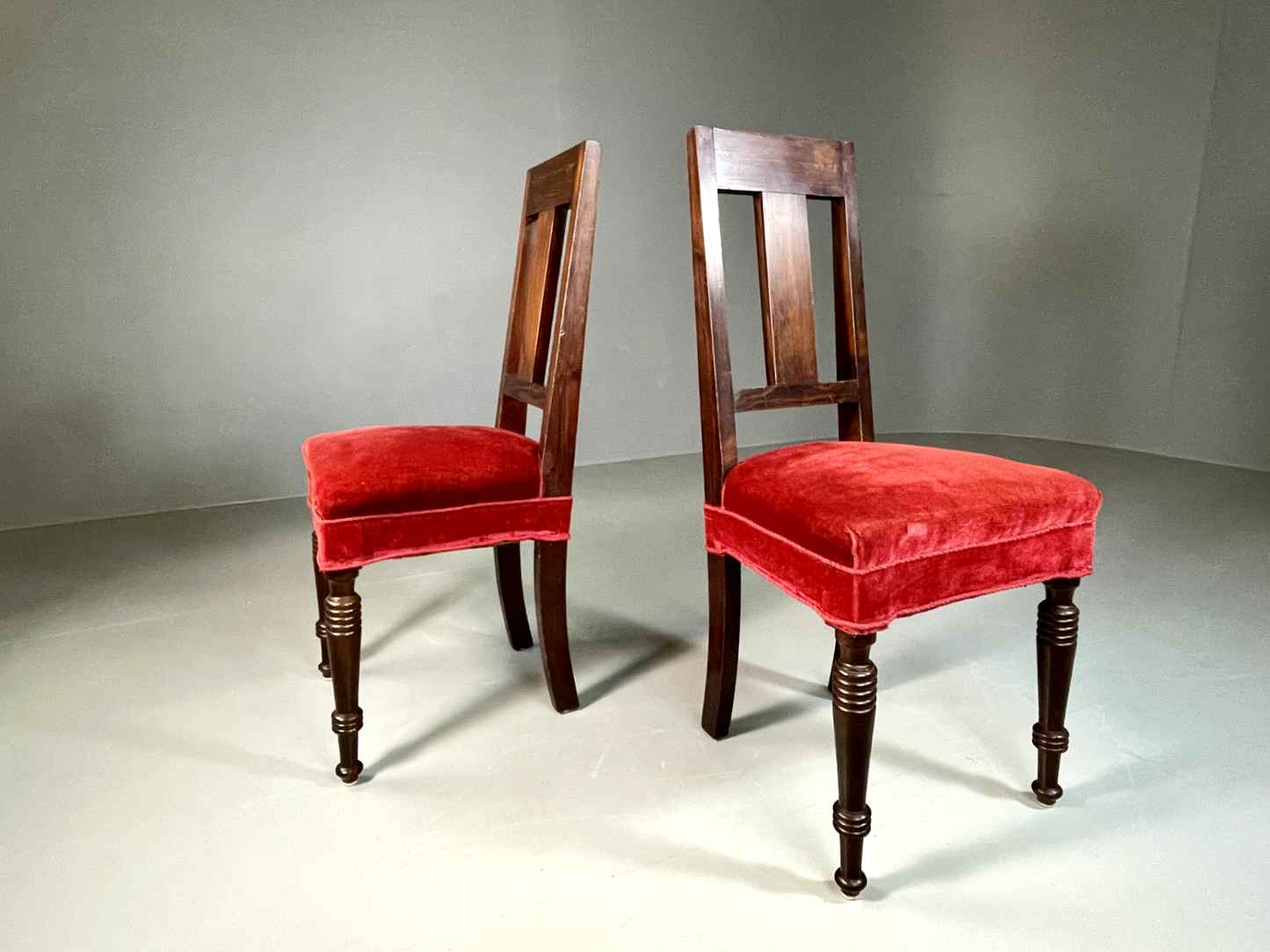 EB6328 2 Vintage Danish Dining Chairs Pine Beech Red Antique 1920s VDIN