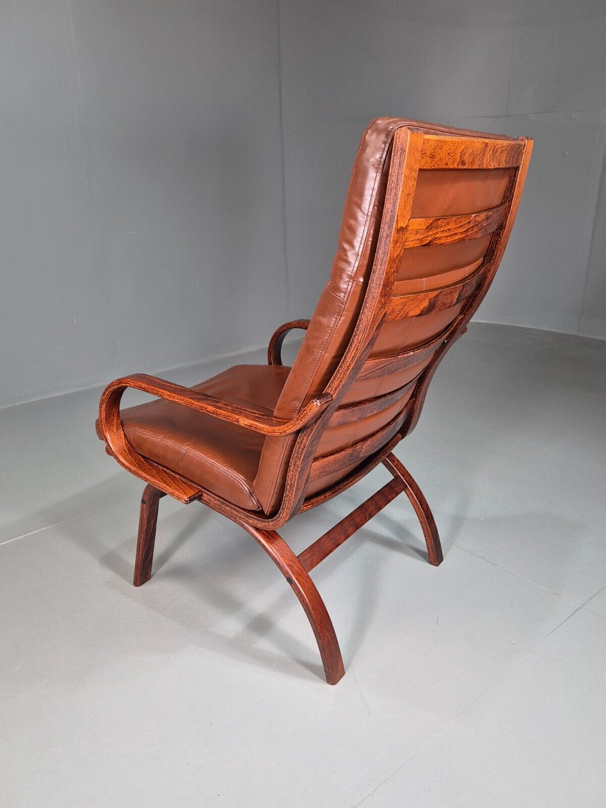 EB7485 Vintage Danish Lounge Chair Brown Leather Bentwood Retro 1980s MBEN