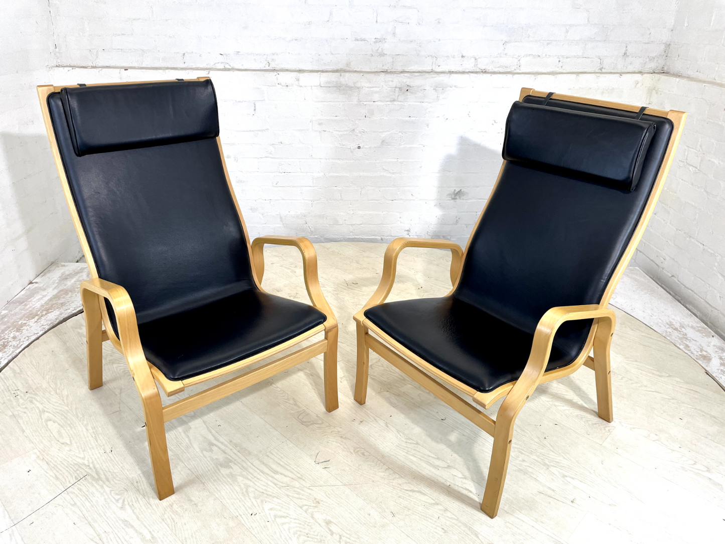 EB4445 Pair Of Vintage Danish Skippers Bentwood Chairs Black Leather Retro MBEN