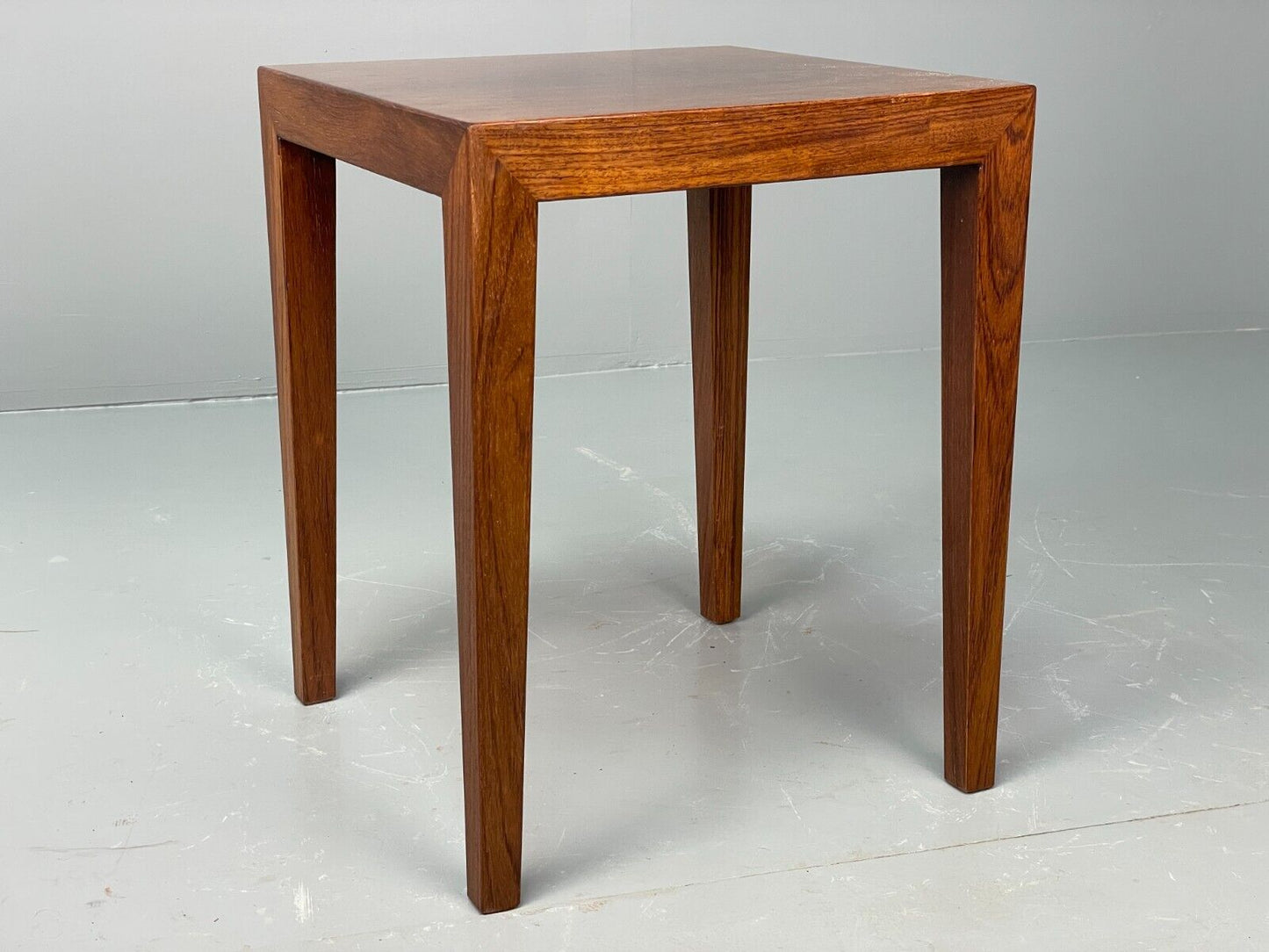 EB6802 Small Vintage Danish Rosewood Coffee Table Retro 1970s By Haslev MWOO