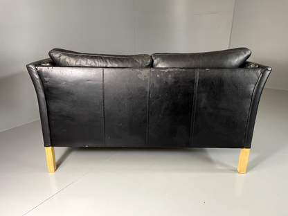 EB5698 Vintage Danish 2 Seat Black Leather and Vinyl Sofa, Retro, MCM M2SS