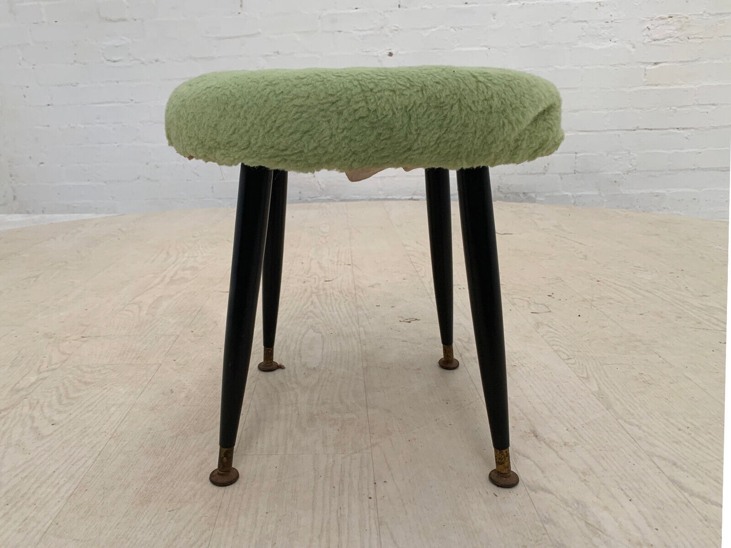 EB3884 Danish Green Faux Fur Footstool with Black Legs Retro Vintage MFOO