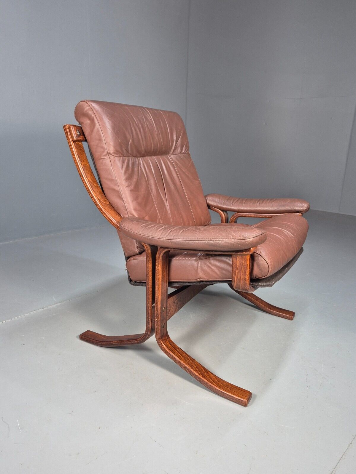 Vintage Danish Lounge Chair Brown Leather Bentwood Frame 1970s Retro EB8633 MBEN