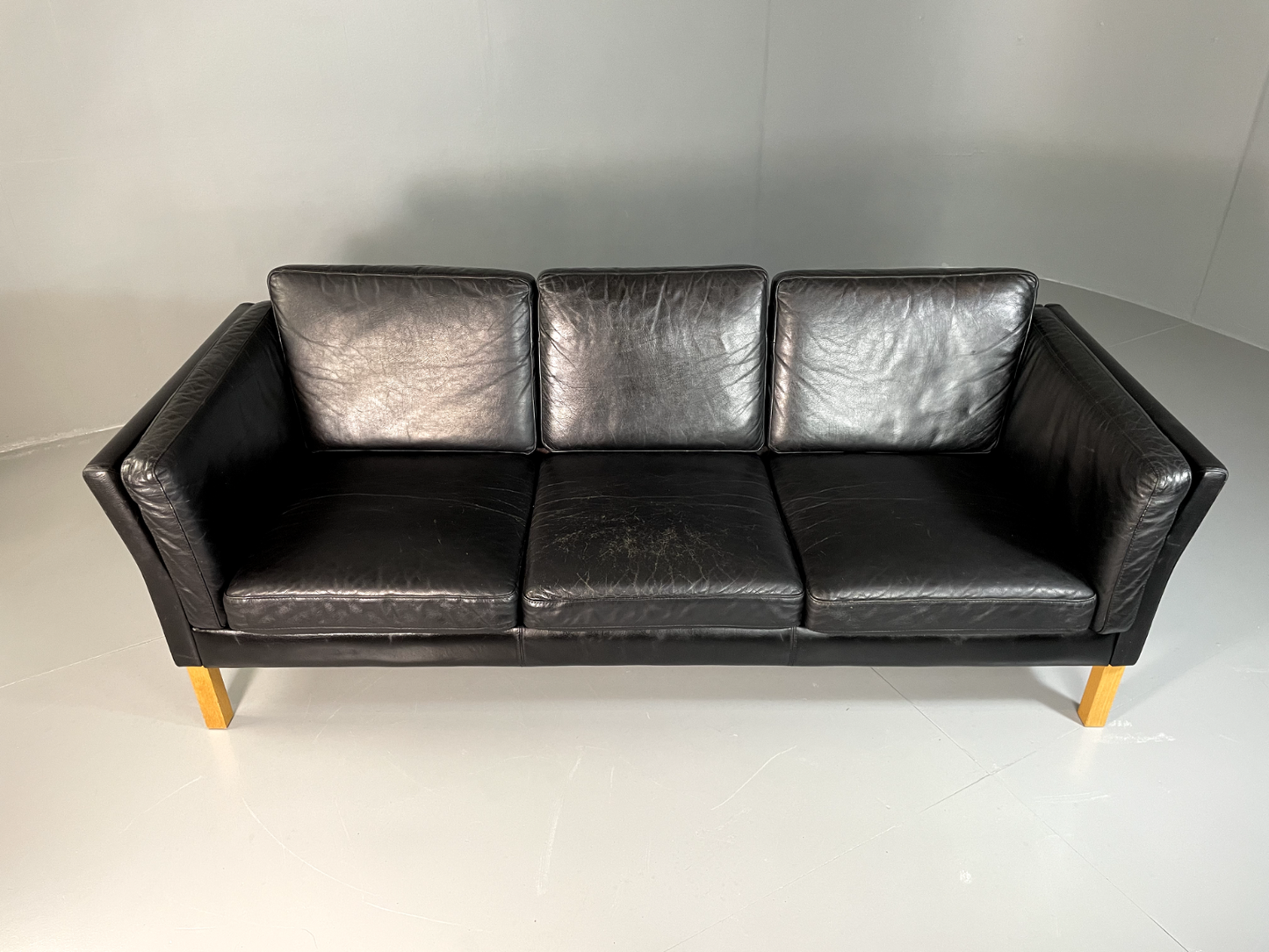 EB6355 Vintage Danish 3 Seat Sofa Black Leather Retro Mid Century Modern M3SS