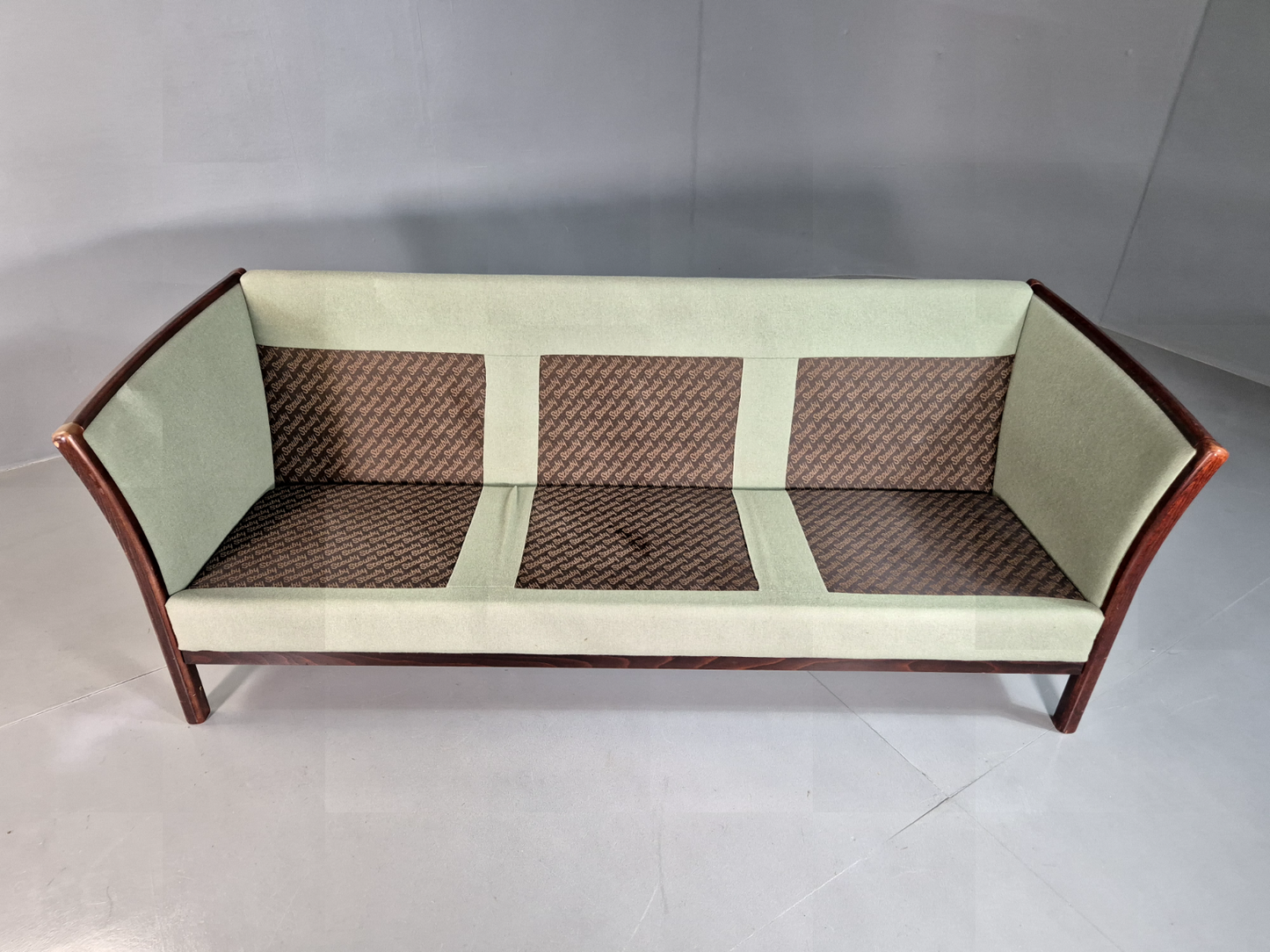 EB7286 Vintage Danish 3 Seat Sofa Green Wool Beech Frame Stouby Retro MCM M3SS