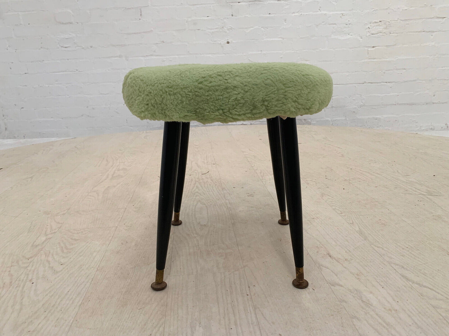 EB3884 Danish Green Faux Fur Footstool with Black Legs Retro Vintage MFOO