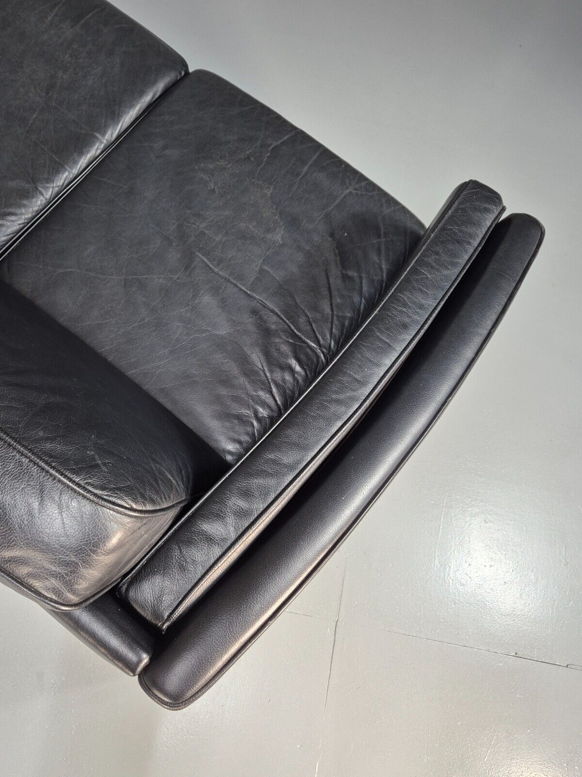 Vintage Danish 2 Seat Sofa Black Leather High Arms 1980s Retro MCM  EB8623 M2SS