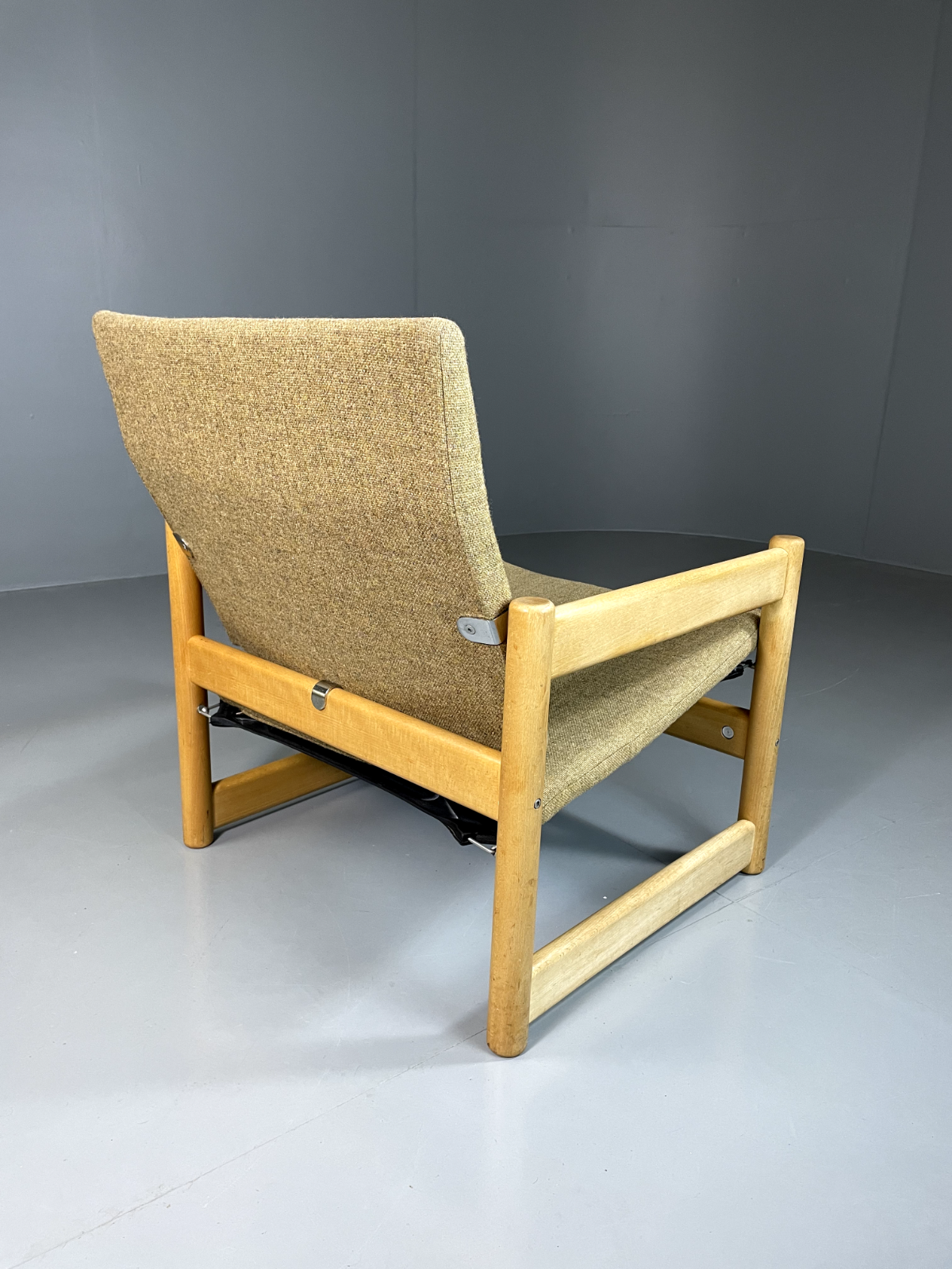 EB597 A Habitat Campus Lounge Chair, Retro MCM, MNOR