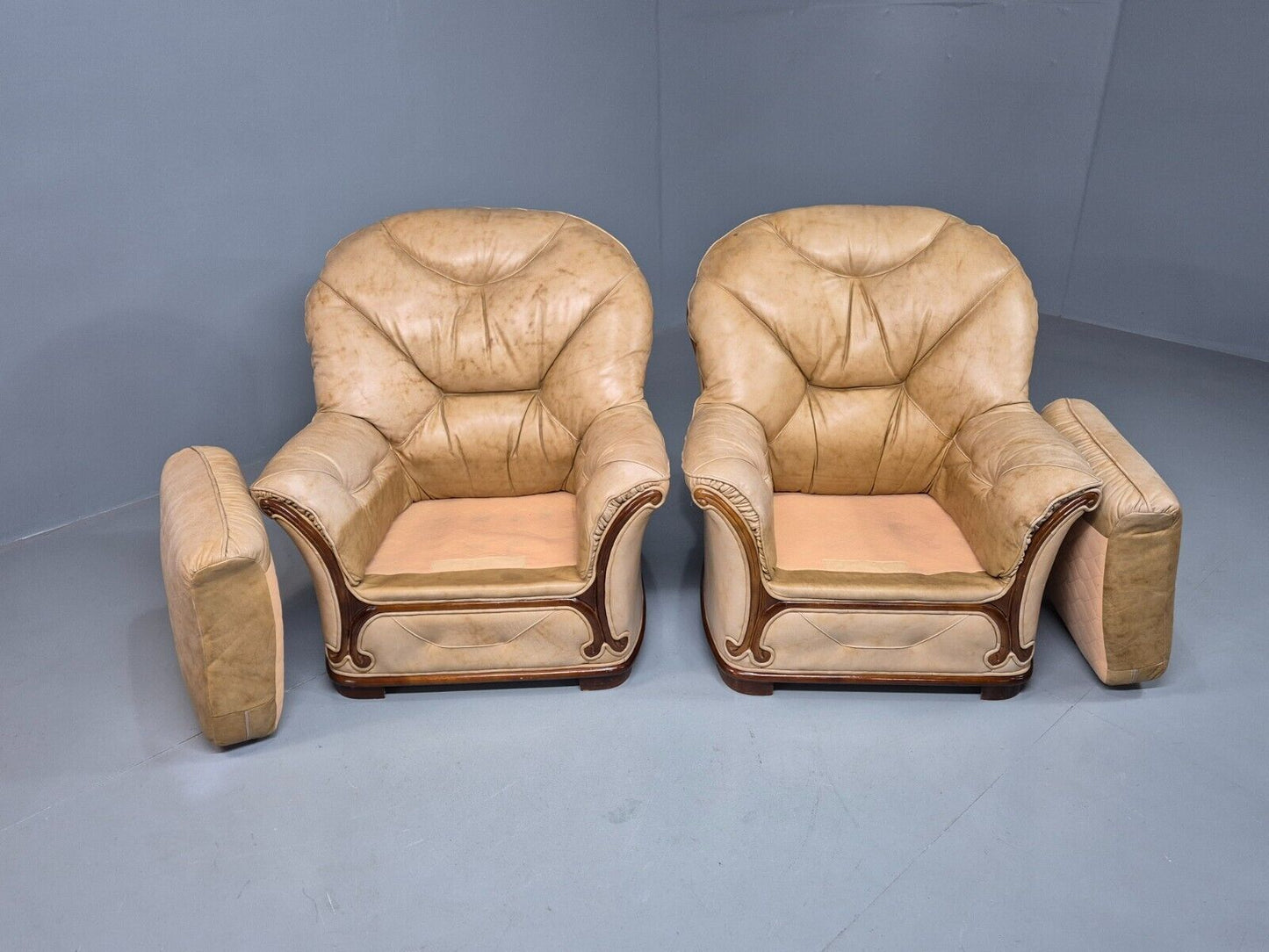 2 Vintage Danish Lounge Chairs Beige Leather Wood Trim 1990s BeEB8287 VLEA