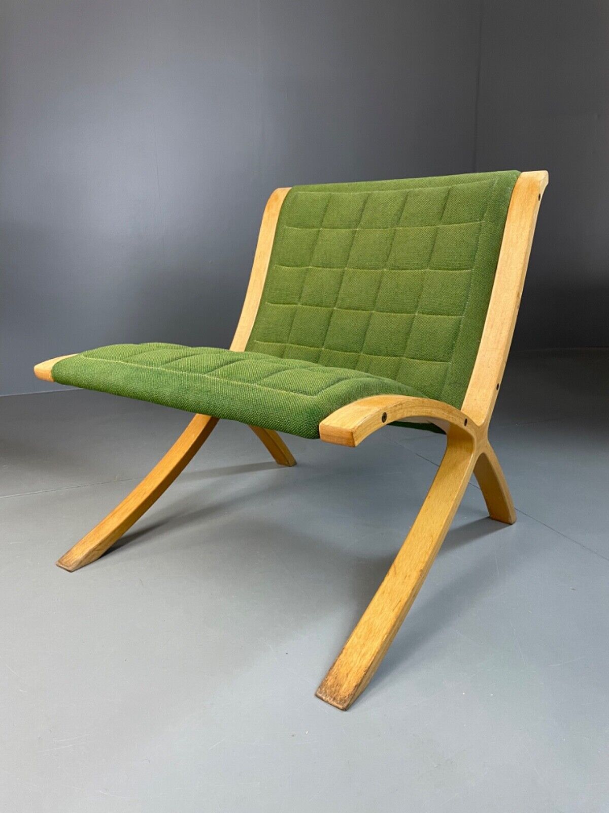 EB4832 Hvidt and Molgaard lounge chair, Ax Series for Fritz Hansen, Danish MNOR