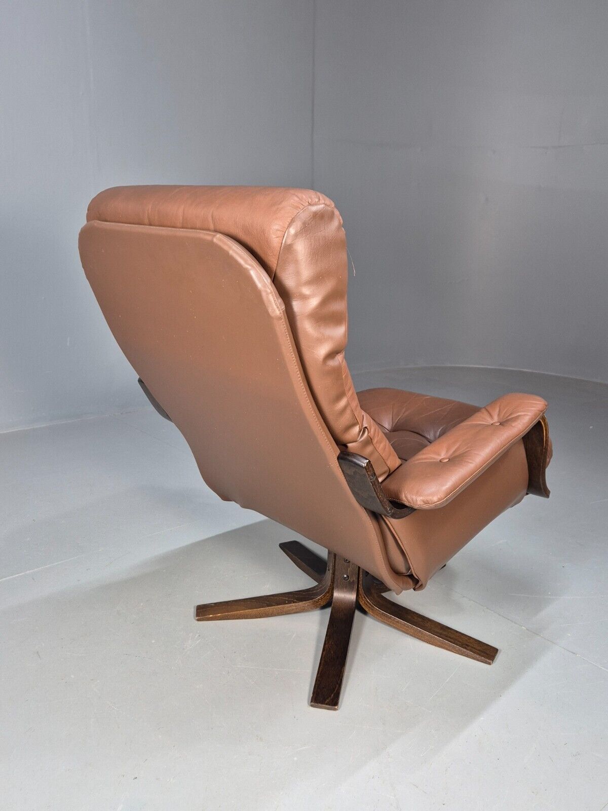 Vintage Danish Brown Leather & Vinyl Bentwood Swivel Chair Retro EB8480 MSWI