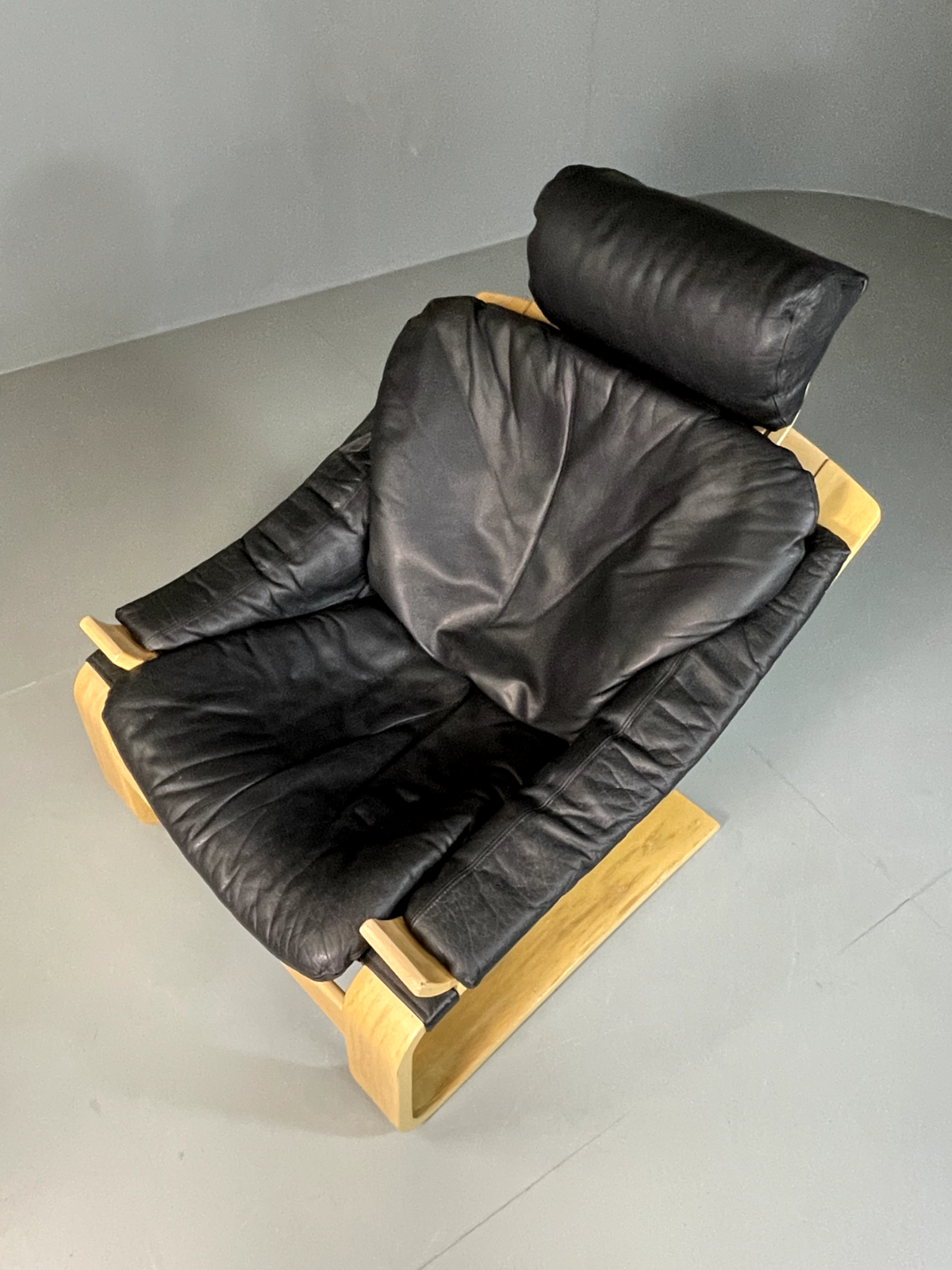 EB6246 Vintage Danish Bentwood Loungechair By Kroken Black Leather Retro MBEN