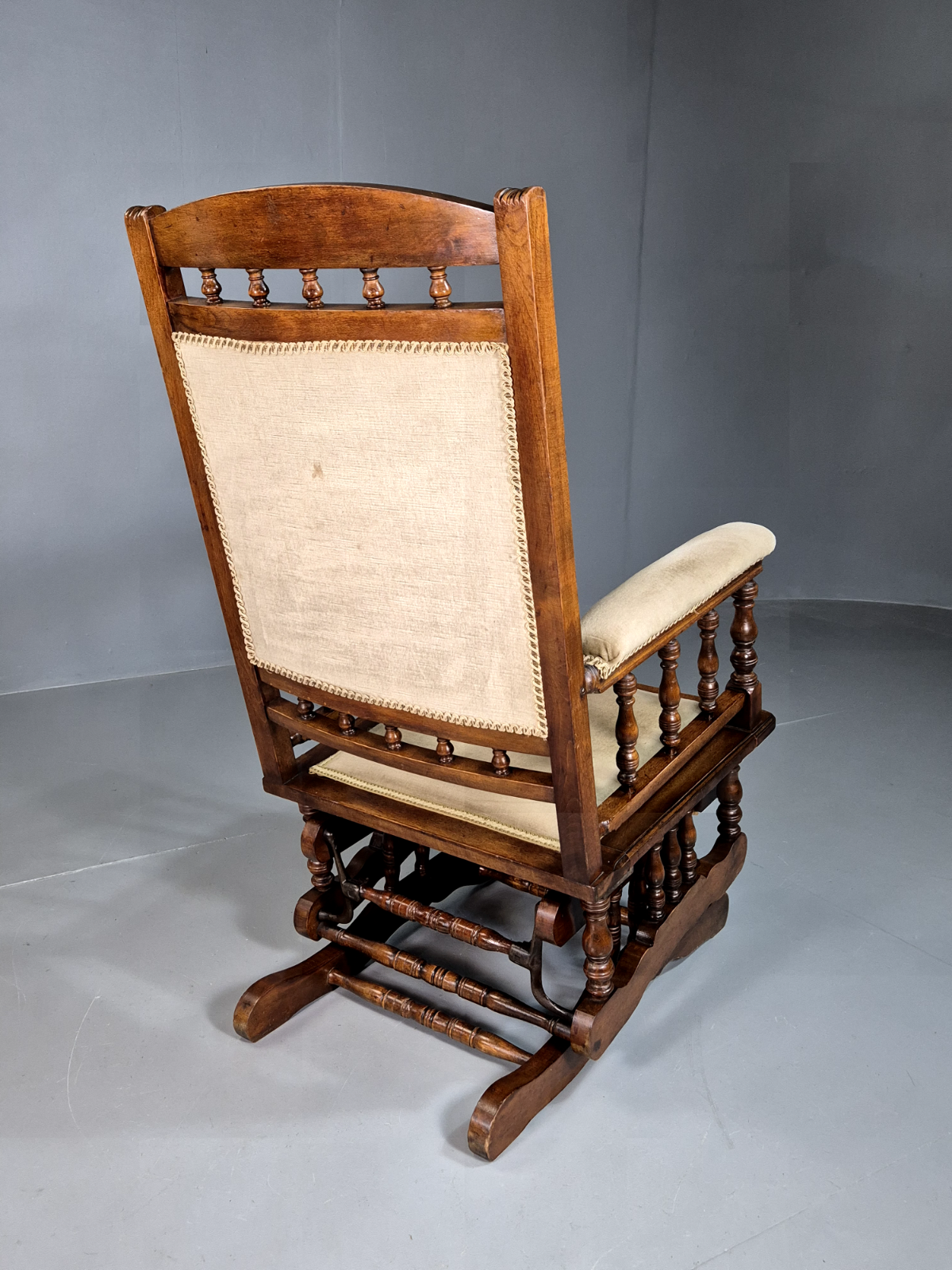 EB7358 Vintage American Style Rocking Chair Oak Frame Antique Style VWOO