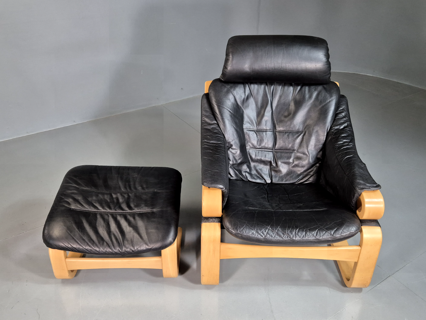 Vintage Danish Lounge Chair Footstool Black Leather Bentwood Retro EB7187 MBEN