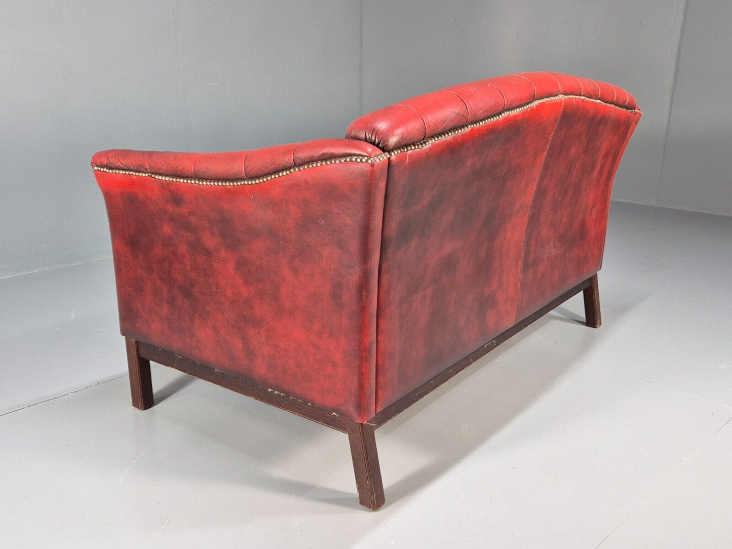 Vintage Danish 2 Seat Sofa Red Leather Chesterfield Style Retro EB8574 VCHE