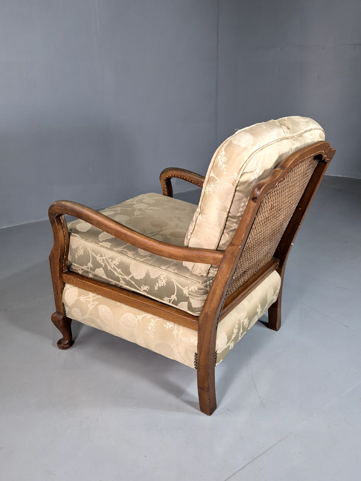 EB7360 Vintage Lounge Chair Bergere Back Mahogany Frame Antique 1920s VCHA