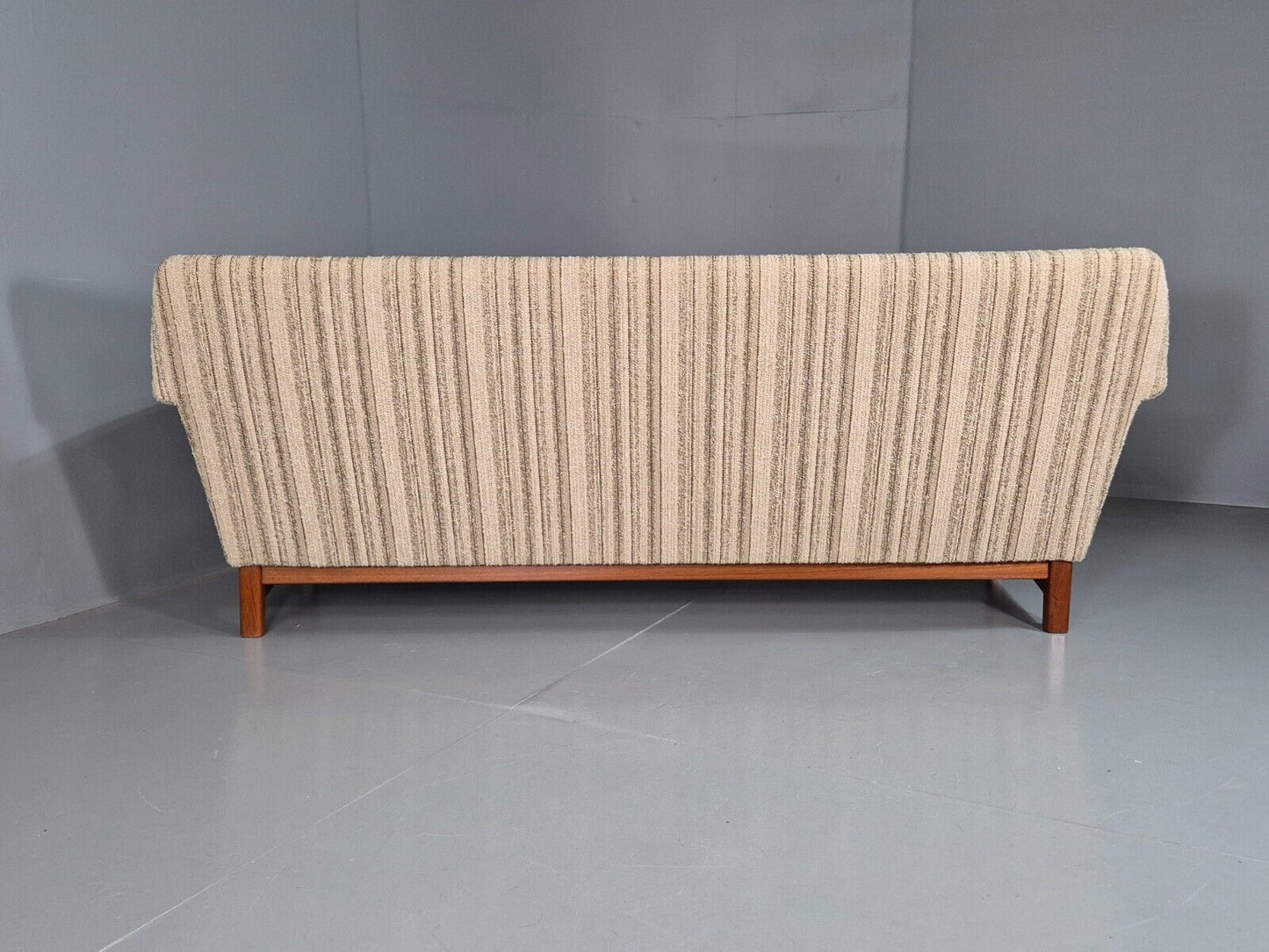 EB7569 Vintage Swedish 3 Seat Sofa Cream Wool Teak Paws Retro MCM 1960s M3SS