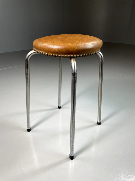 EB5926 Vintage Kitchen Stool, Chromed Steel and Vinyl, 1960s or 1970s. MDIN