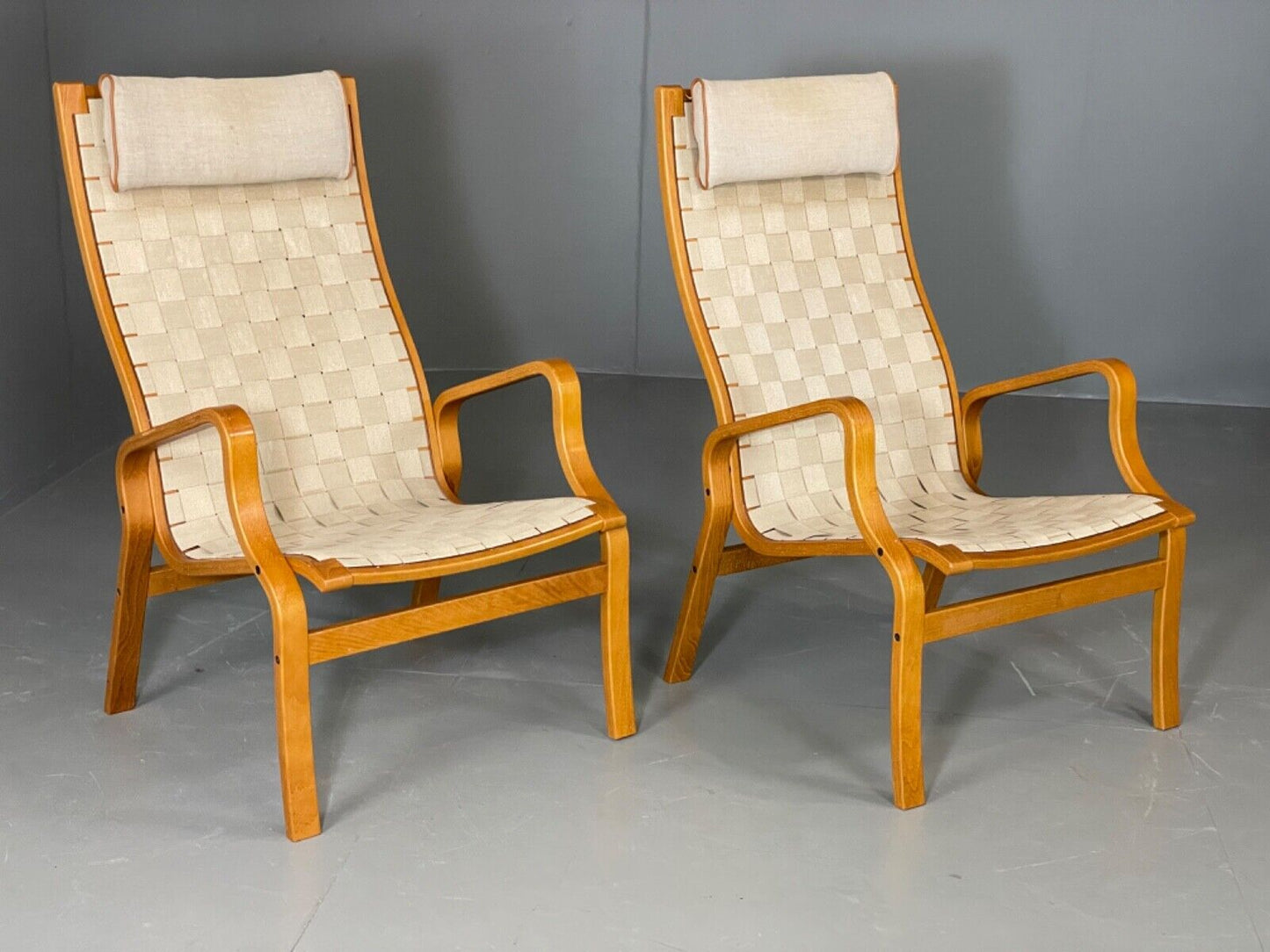 EB6140 Vintage Danish Bentwood Lounge Chairs Finn Østergard Style Beech MCM MBEN