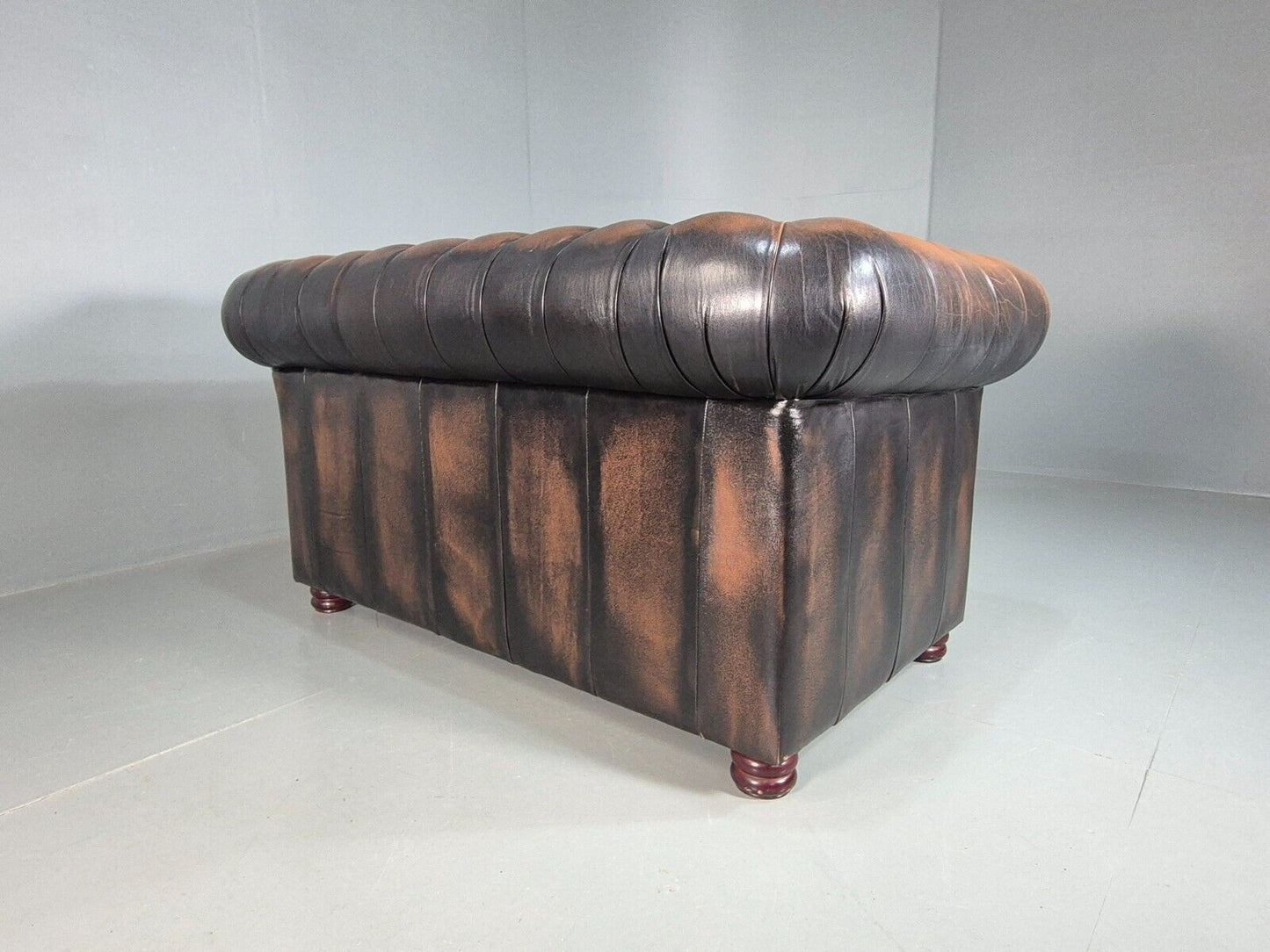 Vintage 2 Seat Chesterfield Sofa Brown Leather 1980s EB8329 VCHE