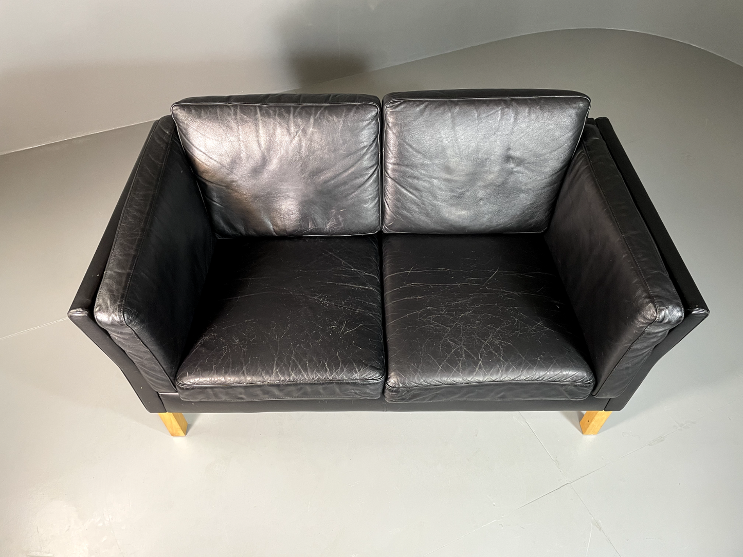 EB6317 Vintage Danish 2 Seat Leather Sofa Black Retro MCM M2SS