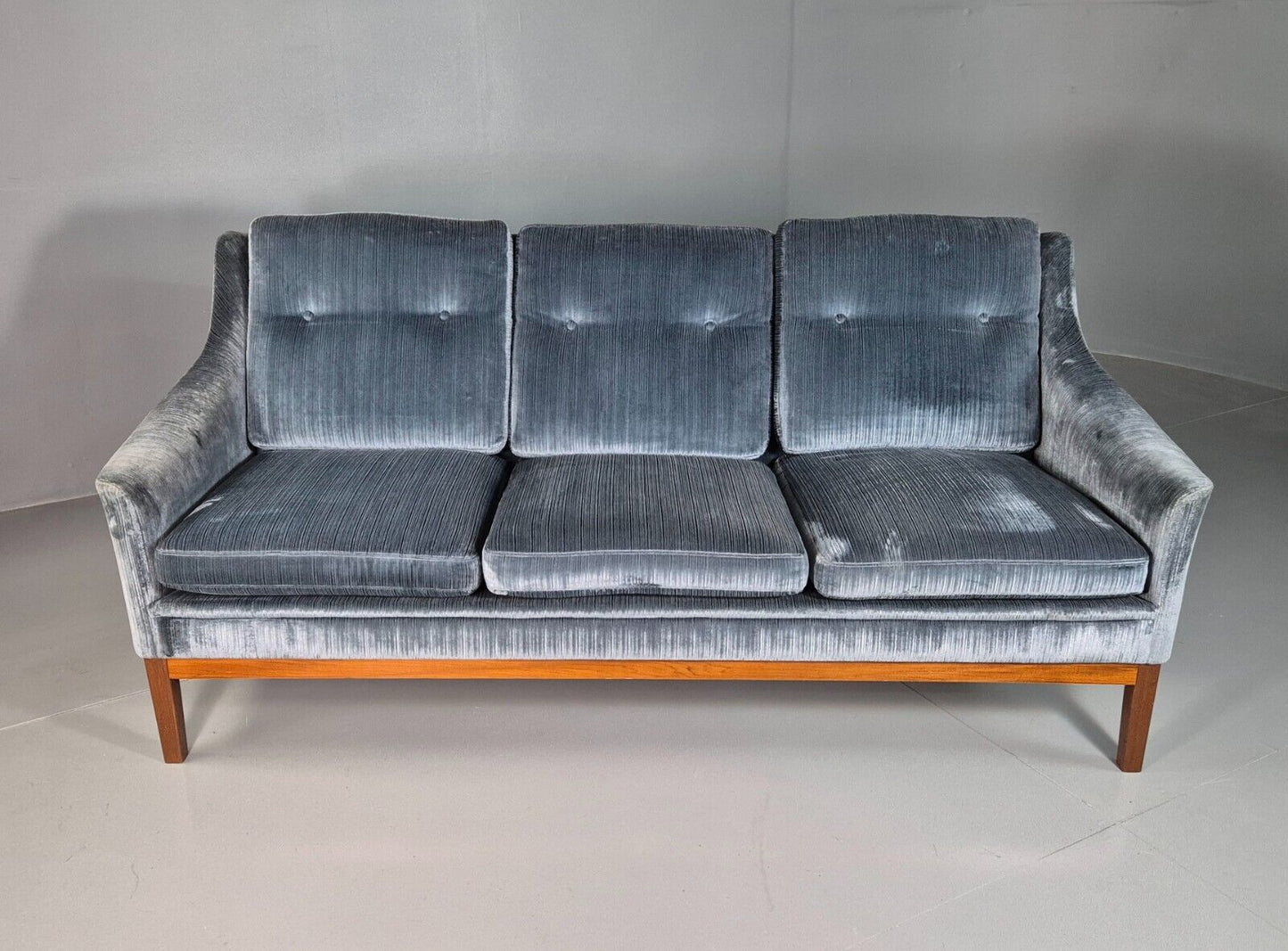 EB7064 Vintage Swedish 3 Seat Sofa Blue Cotton Velour Teak Base 1970s Retro M3SS