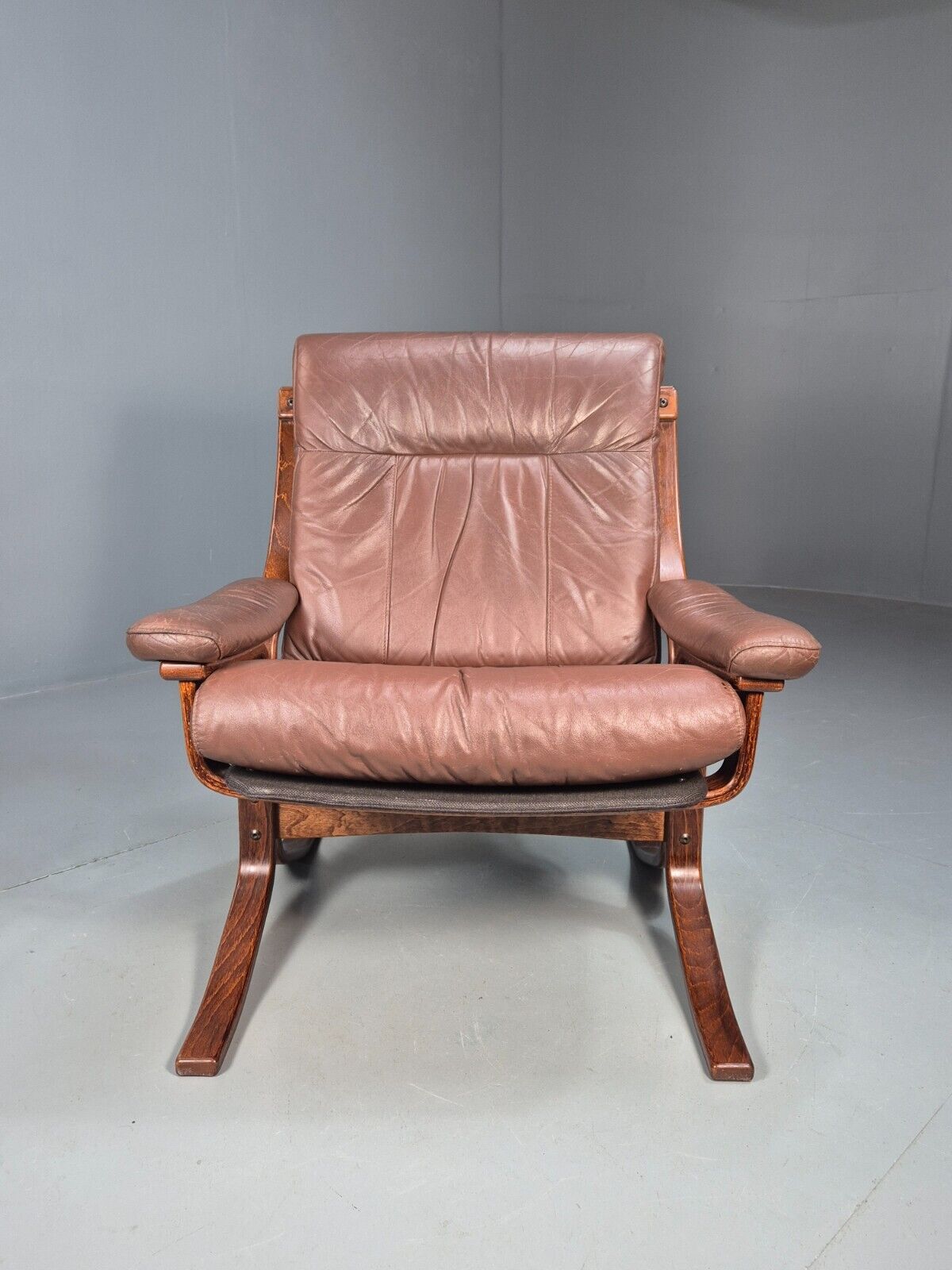 Vintage Danish Lounge Chair Brown Leather Bentwood Frame 1970s Retro EB8633 MBEN