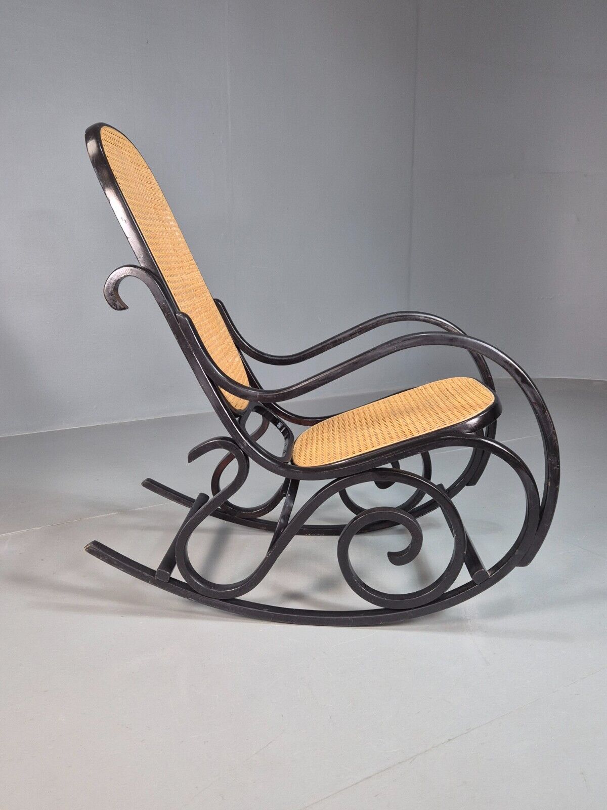 Vintage Rocking Chair Bergere Split Cane Bentwood Thonet Style 1970 EB7904 MBEN