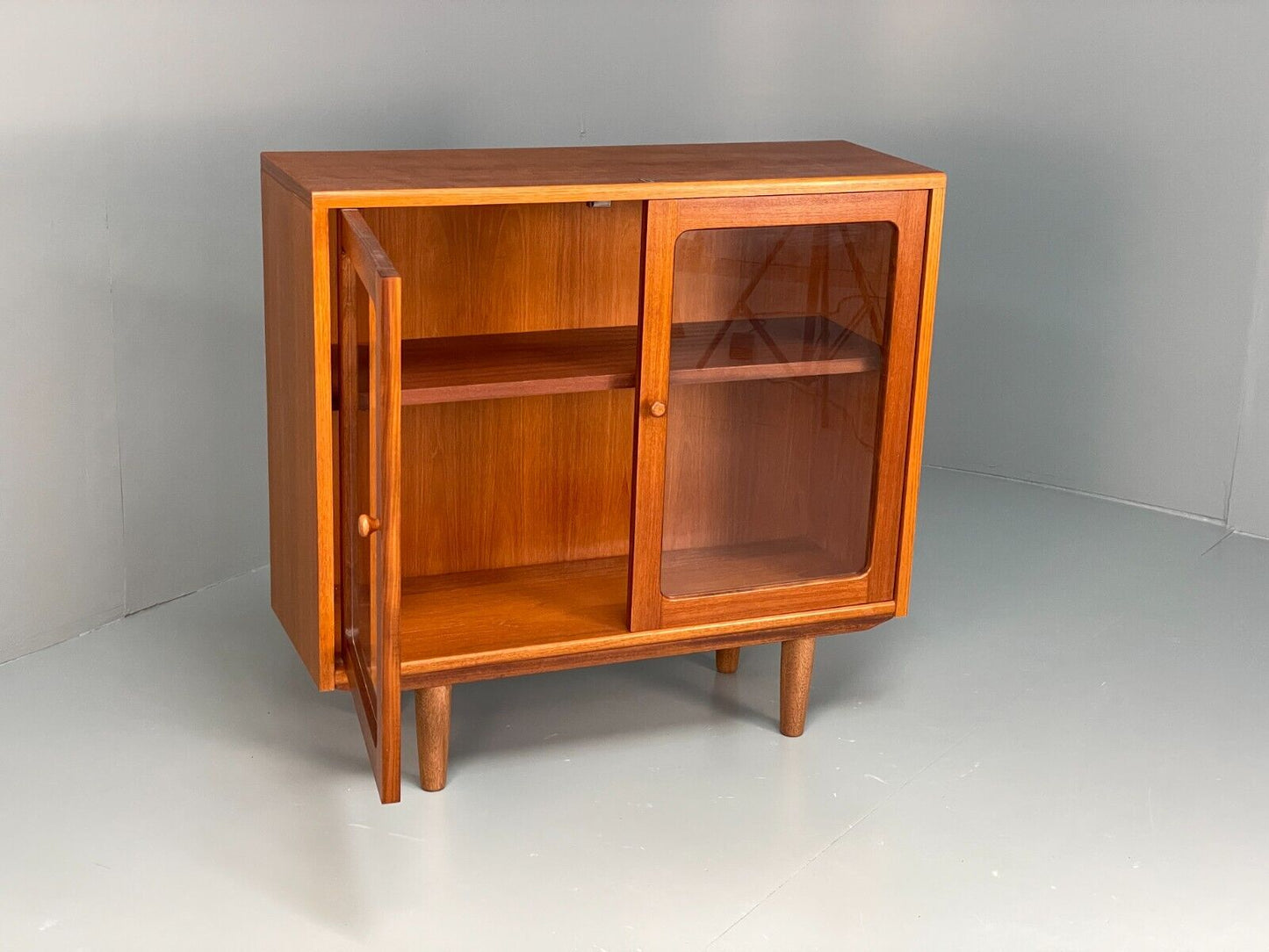 Vintage G Plan Small Teak Glazed Bookcase 1980s Retro EB7945 MWOO