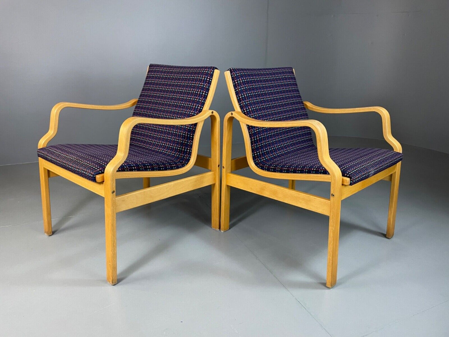 EB5067 Vintage Danish bentwood lounge chairs, Aalto Style, Farstrup. Retro, MBEN