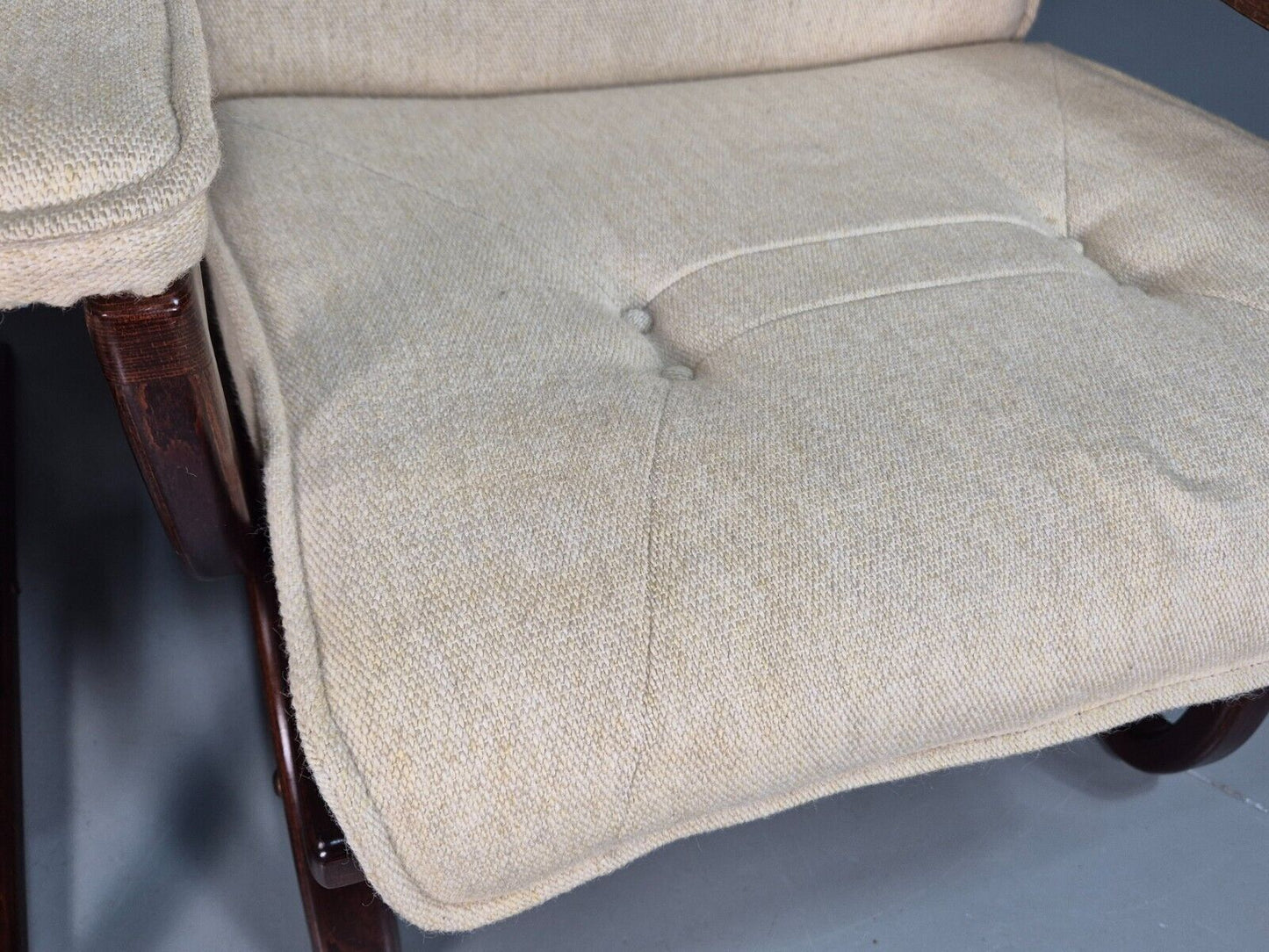 2 Vintage Danish Lounge Chairs Cream Wool Bentwood 1980s Retro MCM EB8256 MBEN