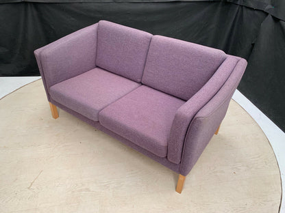 EB2674 Danish Purple Wool Two Seater Sofa Mid-Century Modern Lounge Seating M2SS