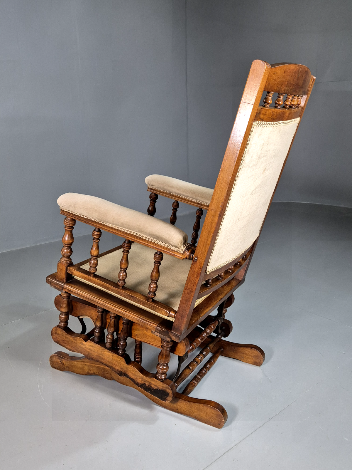 EB7358 Vintage American Style Rocking Chair Oak Frame Antique Style VWOO