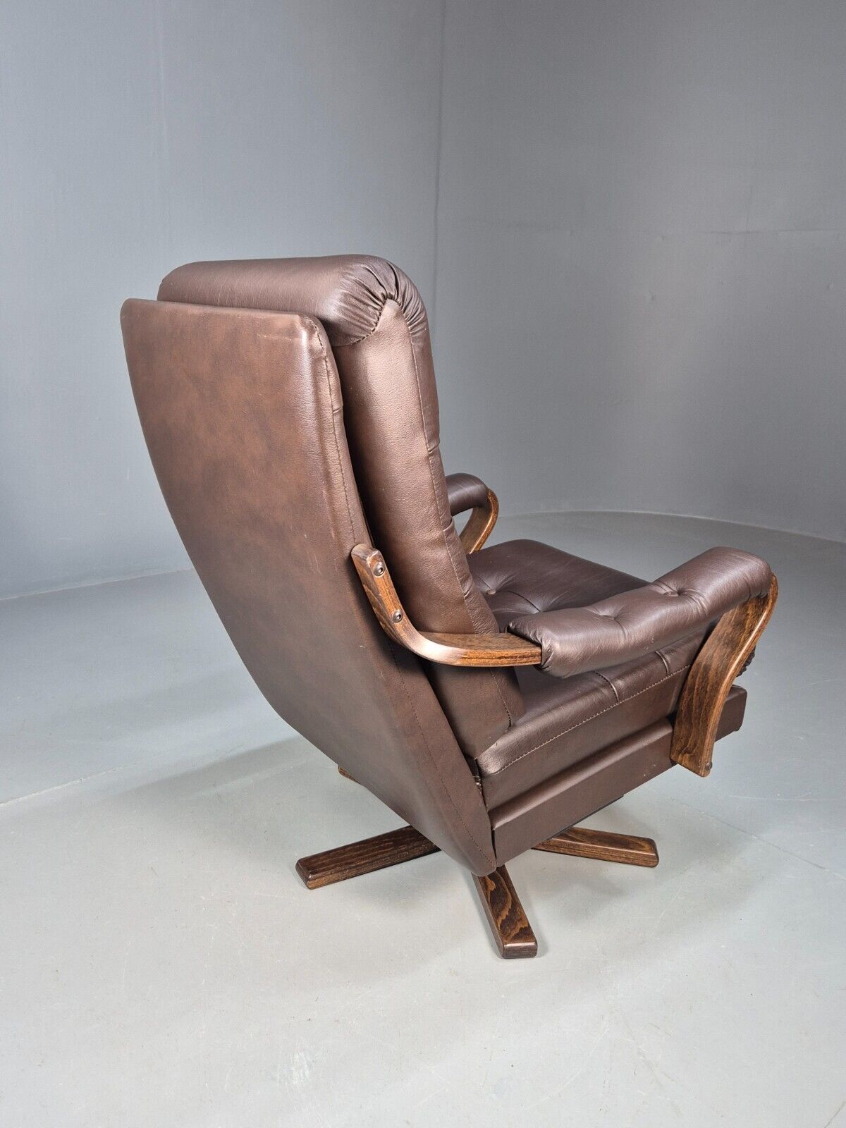 Vintage Danish Swivel Lounge Chair Brown Leather Bentwood 1970s MCM  EB8554 MBEN