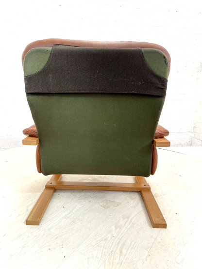 EB4391 Vintage Danish Leather Lounge Chair, Bentwood Frame, Retro, MCM MBEN