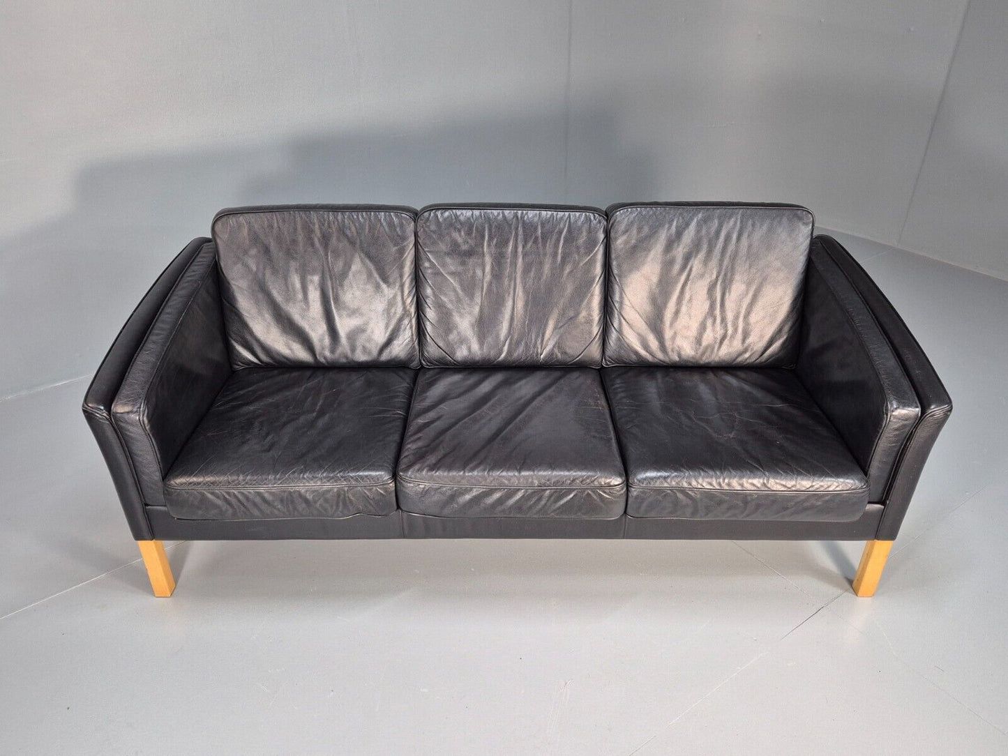 Vintage Danish 3 Seat Sofa Black Leather Straight back Arm Retro MCM EB8622 M3SS