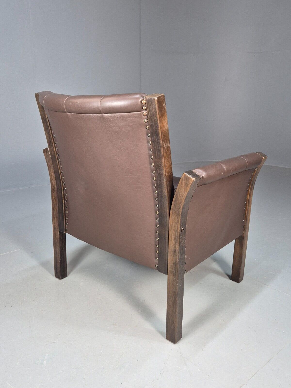 Vintage Danish Lounge Chair Brown Leather Beech Frame Antique Style EB8493 VLEA