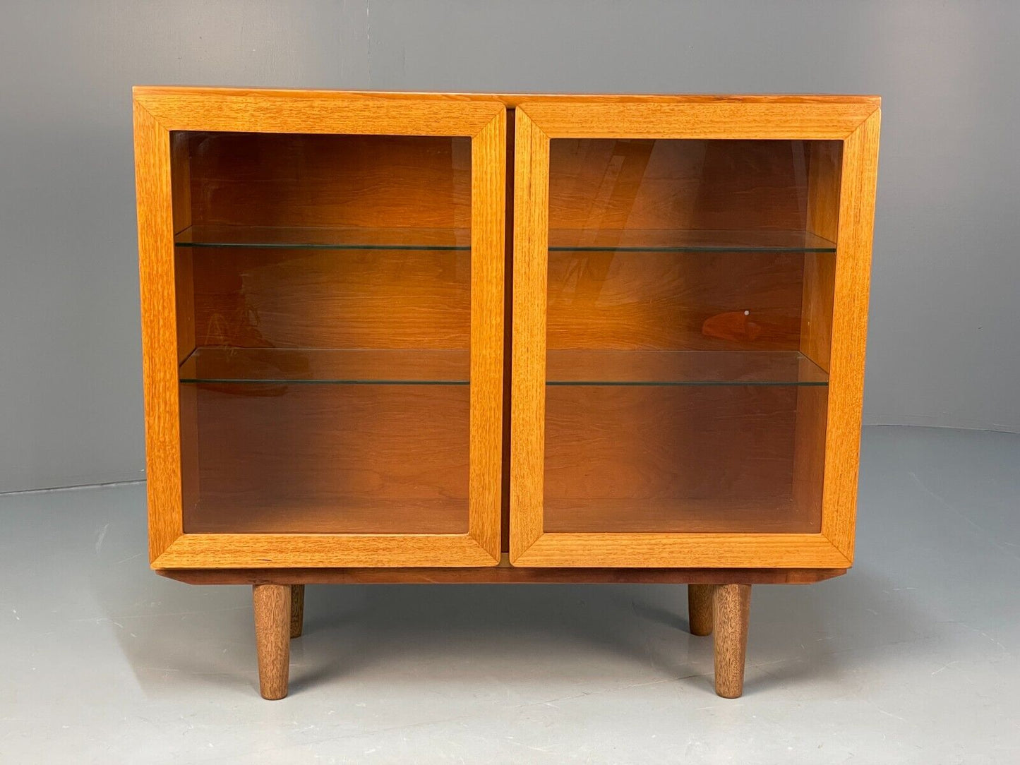 Vintage Teak Beaver & Tapley Glazed Cabinet Retro Shelving Unit EB8685 MWOO