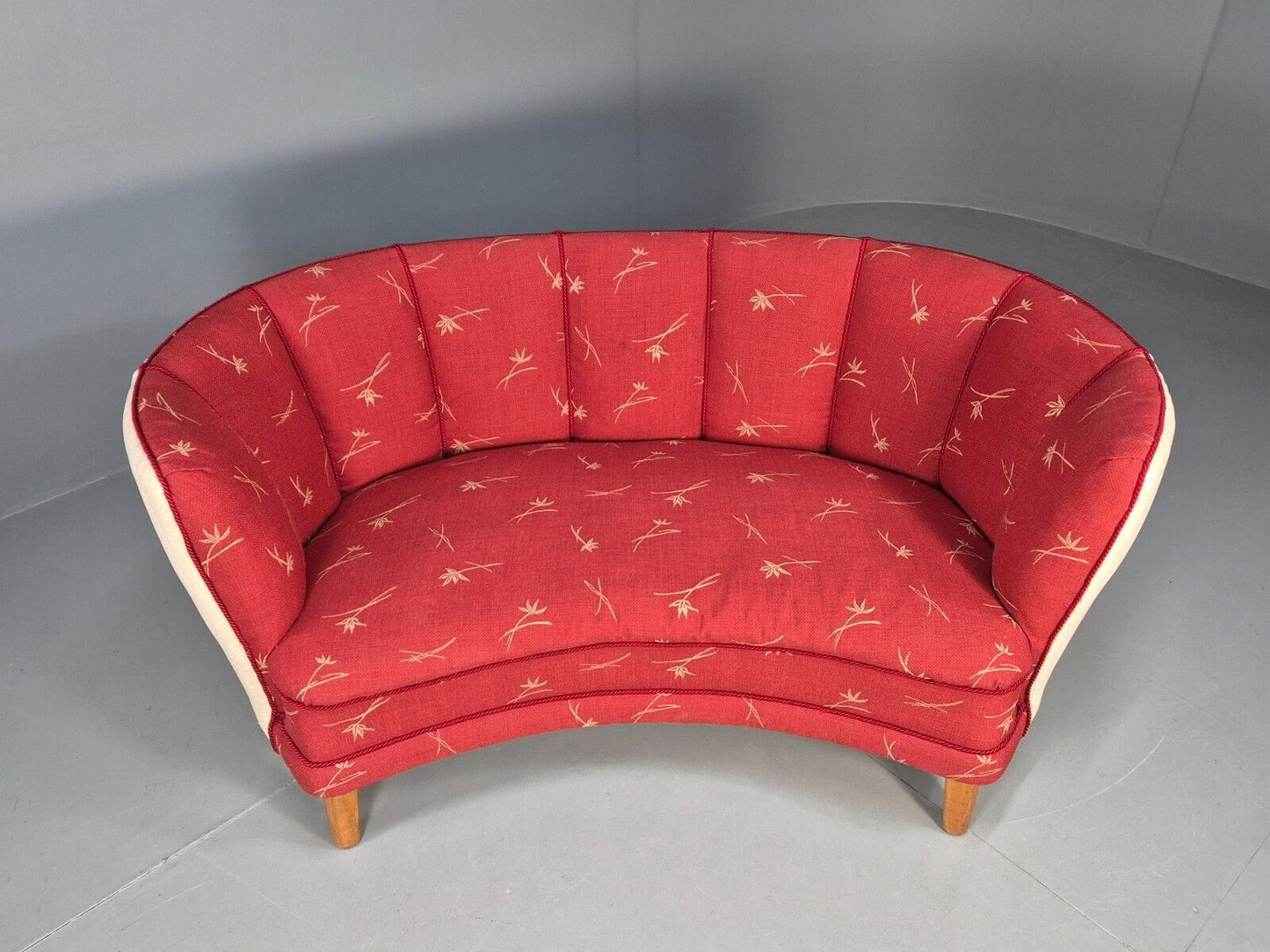 Vintage Danish Banana sofa Red and Cream Shell back Deco 1930s Retro EB8297 V2SS