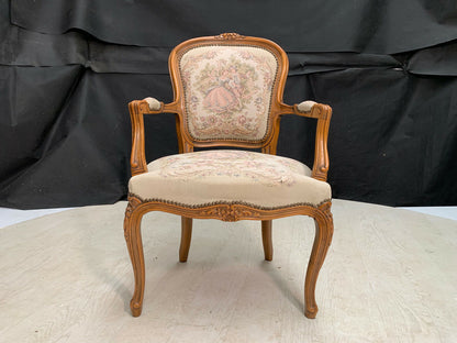 EB2516 Danish Carved Beech & Tapestry Style Cream Wool Chair Vintage VCAR