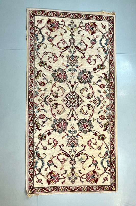 EB4805 Cream Ground & Floral Machine Woven Floor Rug, Retro, Antique  VWOO