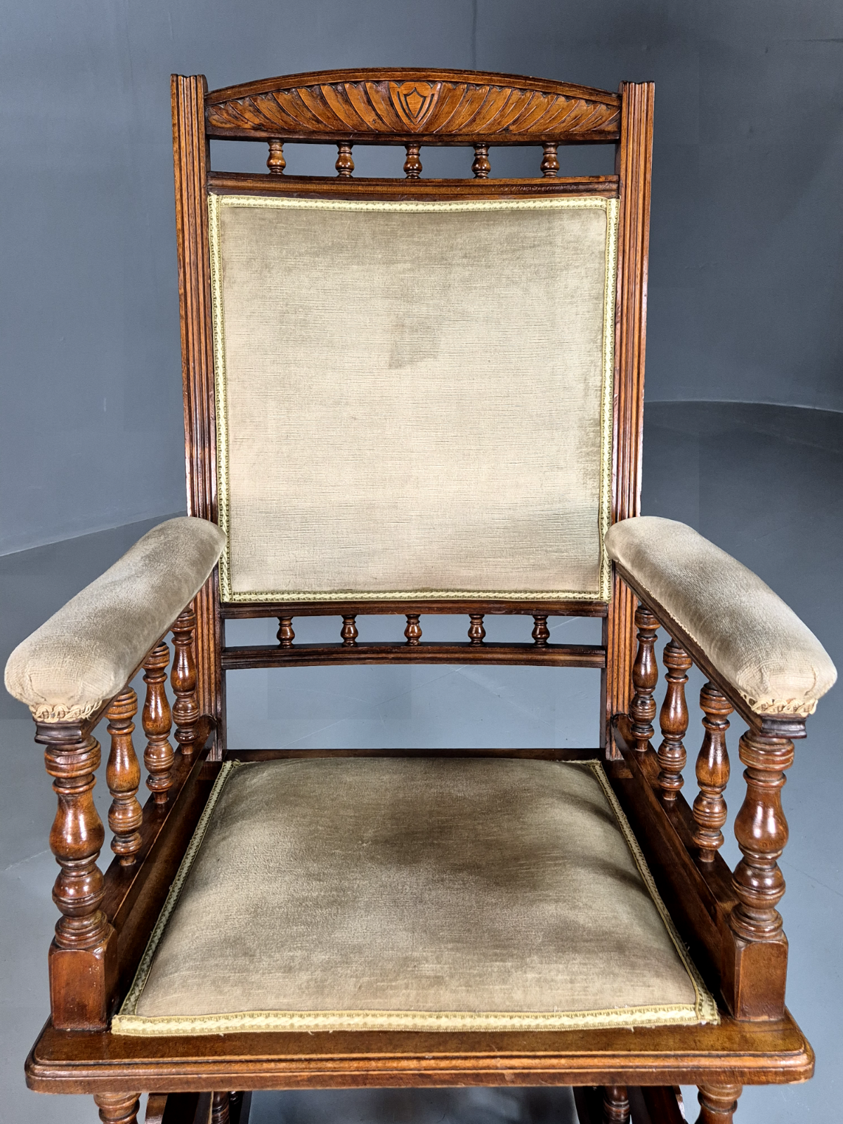 EB7358 Vintage American Style Rocking Chair Oak Frame Antique Style VWOO